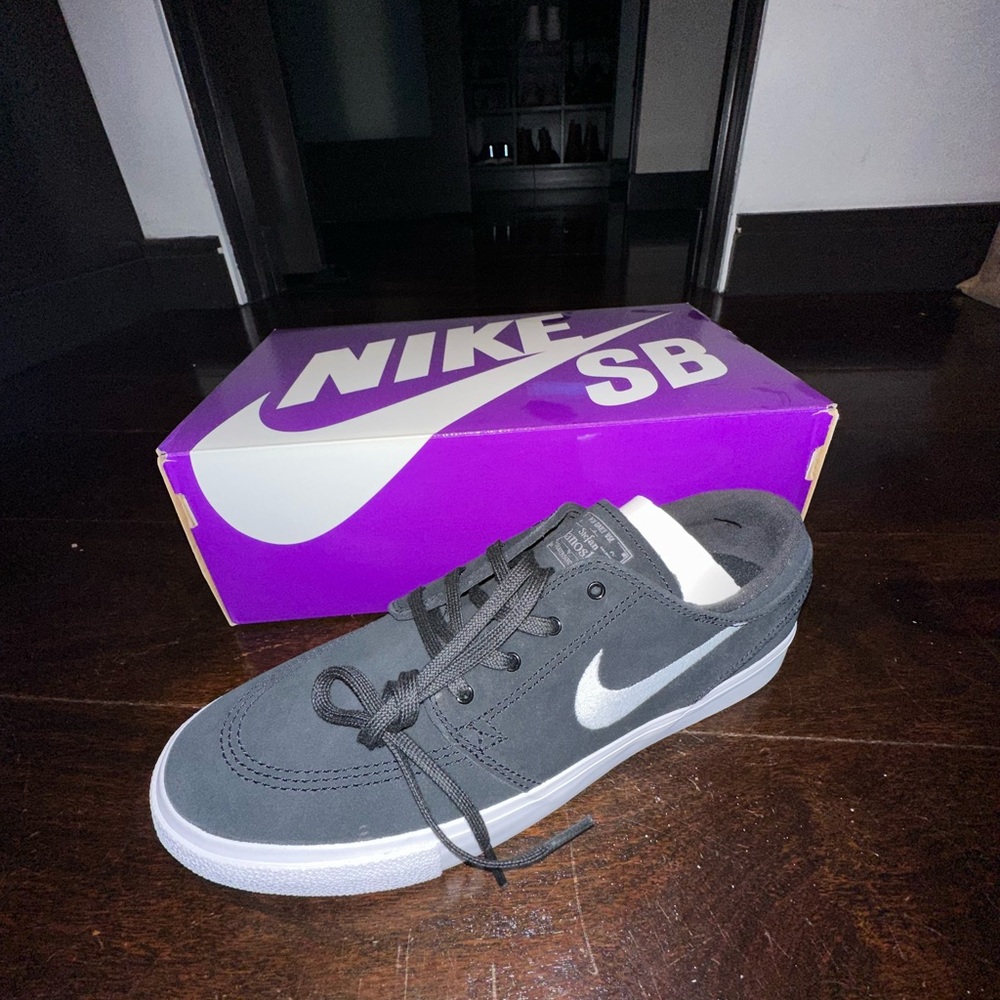 Nike SB Zoom Stefan Janoski in black